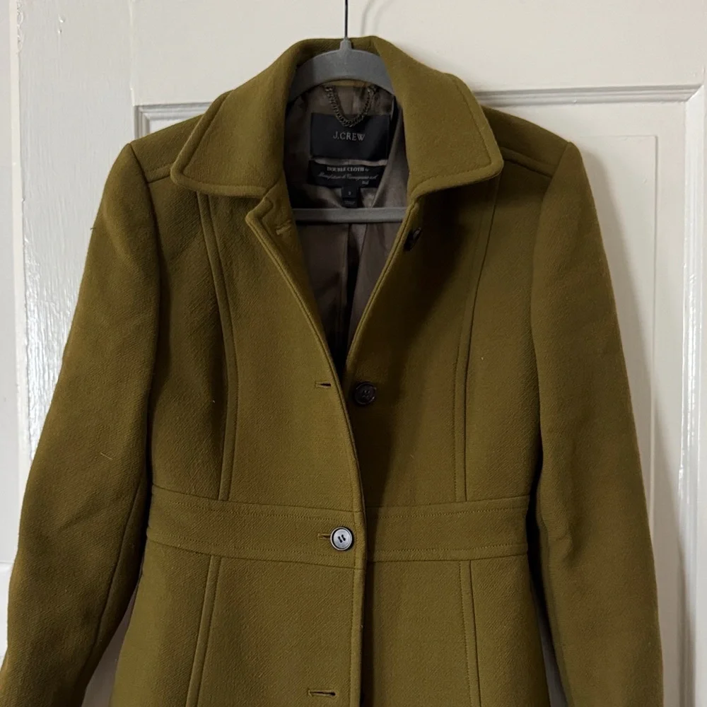 Women’s J Crew olive green wool coat - Picture 3 of 6